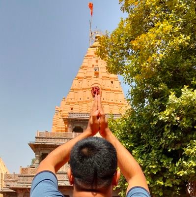 #Engineer Since 2009|
#Writer | #TravelBlogger|
#पथिक | #धर्म एव हतो हन्ति धर्मो रक्षति रक्षितः।
तस्माद्धर्मो न हन्तव्यो मा नो धर्मो हतोऽवध ।।
