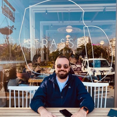 BercYildiz's profile picture. Halk için halka rağmen