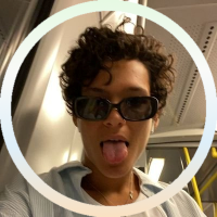 Adela 🍷 || (@adeeeeel_a) 's Twitter Profile