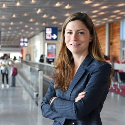 Directrice de l'aéroport @ParisAeroport #Orly. Membre du comité exécutif du @GroupeADP.