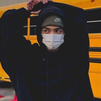 Hello we are Day6! and me and you and okay the this is and I like the misses annie mae mystic in a this, this okay? you like it?