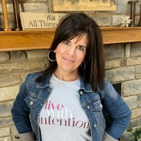Dardi Hendershott (@dardichristine) 's Twitter Profile Photo Dardi Hendershott (@dardichristine) 's Twitter Profile Photo