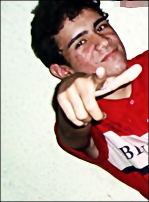 soou um dancer , amo oq faço ! SOU DA @NaaCaracas , da mãe & de DEUS ! #FSW CREW , ;D