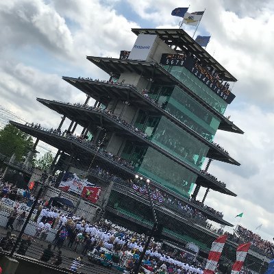 The largest 100% fan-sponsored INDYCAR team in the world, working to make our members a part of the 2023 INDYCAR season.