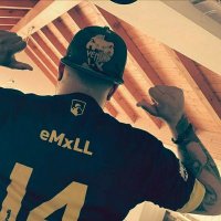eMxLL (@emxll__) 's Twitter Profile
