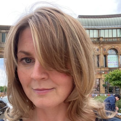 Charlie_moran81's profile picture. Speech and Language Therapist, AAC Specialist/Mum of 2 amazing girls/Lover of music, books, food & gin/Yoga wannabe. All views are my own.