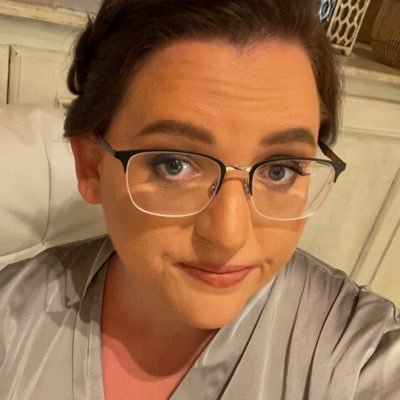 dicksonvanessal's profile picture. 31; Barrie, ON 📍