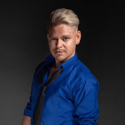 SingerSong Writer 🎶 Duane AJ Music🎶 /X Factor Contestant/ American Idol The Experience Winner/Cabaret Singer/ Toured UK/Europe