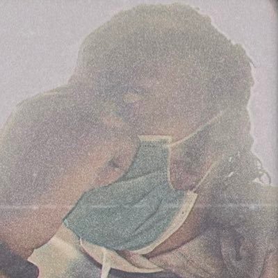 whyvhhy_11's profile picture. Focus on yourself and your daily bread 🍞    Fashion design ,stylist and entertainment|| Passion |Pace #memoriesliveforever #candycrush #One umbrella family ☂️.