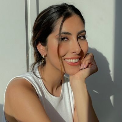 raina_wong's profile picture. brand strategist & creative director | entertainment & culture strategy @instagram @meta | @columbia grad | book worm & pop culture fiend 🪩⭐️