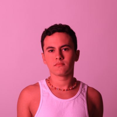 lvcasmachado's profile picture. 👍