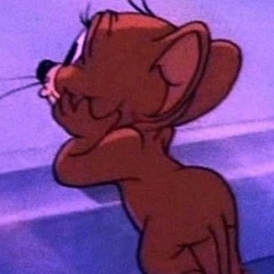 sumtingwong247's profile picture. 