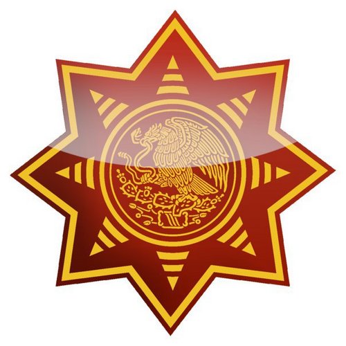 Mexicano(orgullosamente),Ingeniero Mecanico(IPN),Exjugador CGP,Apasionado del futbol americano,la cerveza artesanal y los autos alemanes.