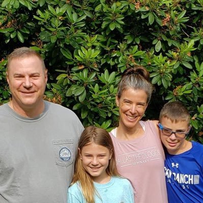 Believer, Wife, Mom, Teacher, Fitness Trainer and Instructor. Lover of Jesus and people