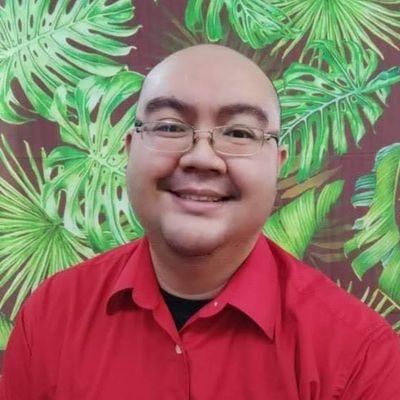 🌸 Mentor. Writer. Blogger. Social Media. Theater. Film. Spoken Word. Mental Health. kumu Silver Badger. Stages Talents Head on TikTok. @PageFourPH @TweetUpMNL