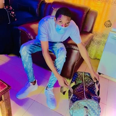 My name is Kelvin Newman Ohagwa am Imo state Nigerian, am the last Born of my parents, my Dad is late and my mom is still alive.. well that's all for now