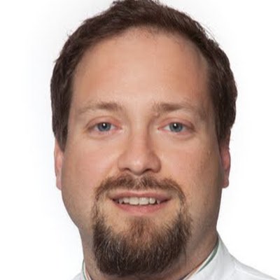 Radiation and medical oncologist, palliative care specialist at HHU Düsseldorf, specialised in HNSCC.
Hajrá ETO, hajrá Győr!
