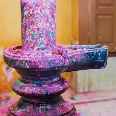 Shyam26850318's profile picture. दूसरों की मदद करना में