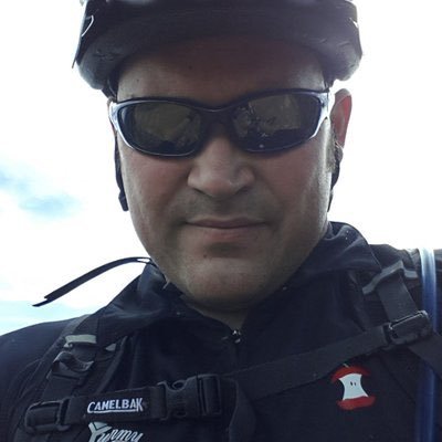 realstevebiddle's profile picture. VoIP, WiFi & network hack. Average chicken farmer. Whisky & champagne snob. Travel jerk & #avgoon who faps to planes, airport lounges & cheap hotels. Parody.