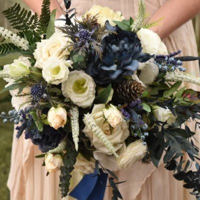 floralsbynikki's profile picture. Artificial flowers for any occasion, memory charms & wedding gifts