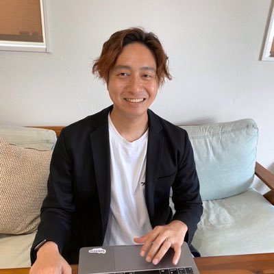 湘南にある株式会社WOWNの代表です。
西野亮廣さんのオンラインサロンであるSalonJPを開発したり、慶応SFCの研究員をしたり、水中ドローンを作ったり、自社サービスを開発したりしています。難しい問題をアイディアで乗り越えるのが好きです。