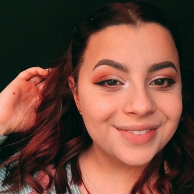 ZoeDesignPVKU's profile picture. Head UX/UI Designer at Crypto Multisender, send your token to the moon🚀