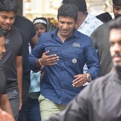 ಆಪ್ಪು ಭಕ್ತ ❤️
one man army 😈
ಜೈ ರಾಜವಂಶ 🤙🔥