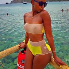 huddamonro's profile picture. socialite@huddah