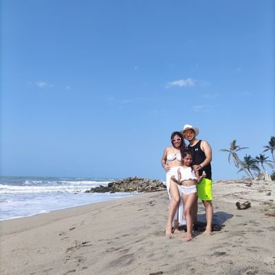 AndressDiazz10's profile picture. 