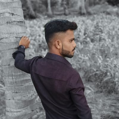 VickyMa34144747's profile picture. I smile because I got no idea what’s going on.🤔😀