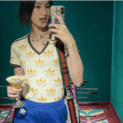 ariangge's profile picture. 