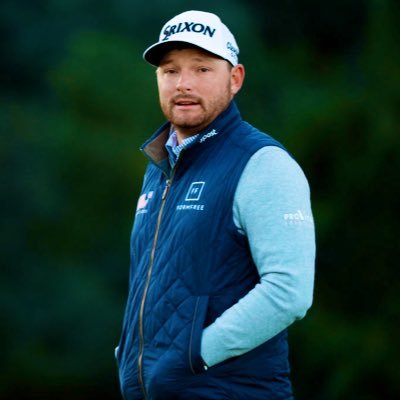 Pro on the @PGATOUR | @SrixonGolf @RealFormFree @easypost @ProVitalsol @vineyardvines @nike @KJUS_Company (outerwear) #WilsonCadillac Ambassador | SCar - 16