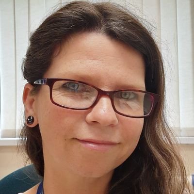 STEM Ambassador Programme Coordinator for Wales, RSci👩🏻‍🔬 Mum to 3 boys 😳 Enthusiastic STEM Ambassador co-founder of @ShowMeTheSci, and  @IBMSEEW Secretary.