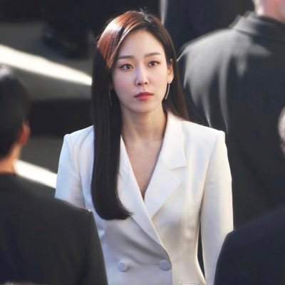 배우 서현진