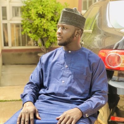 Allah First💯💯|| proudly Muslim 🕋🕋||Medical laboratory scientist 😷😷|| instagram:official farouq umar