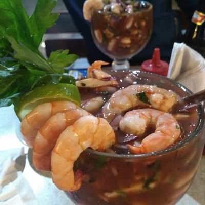 jcros32's profile picture. Futuro Ing. en Informatica y Sistemas, dificil pero cierto hahaha :D #pensumCerrado Orgulloso Chapin!!!