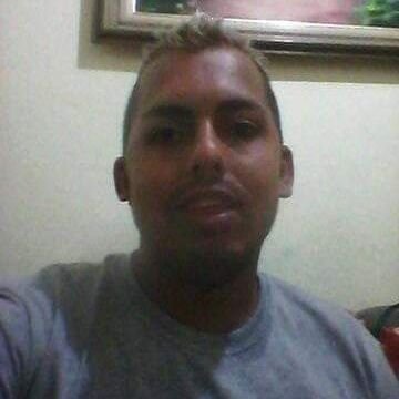 Daniel15176809's profile picture. 