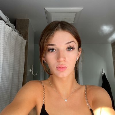 NSFW 18+ just send a dm. Snapchat: dm for, custom vids, cam sessions /connect and have fun…I’m versatile!. sissyslave needed and FWB too!