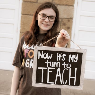 rylee_alyse's profile picture. 🤩4th grade teacher 👩🏽‍🏫🍎
“Behind every successful woman is herself”✨