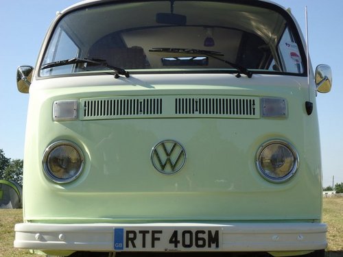 Friendly family owned VW Campervan hire company in Bedfordshire.  'Elvis' has been restored and is ready to 'Rock & Roll!'