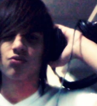 o muleque que vive atras de um sonho impossivel (: