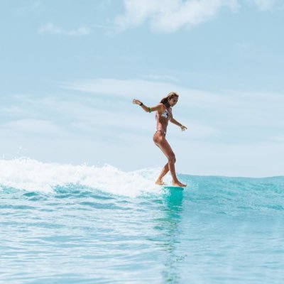 Surfer girl 🌊