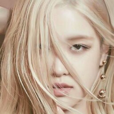 TuytTri58674458's profile picture. 
