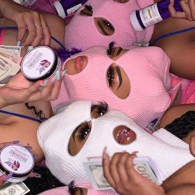 makaveliz82's profile picture. 