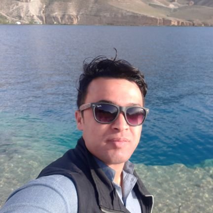 Web/Mobile app developer| Freelancer | Founder | Tweet about Laravel and JavaScript.