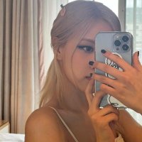 rosiénɑ. (@rouseean) 's Twitter Profile