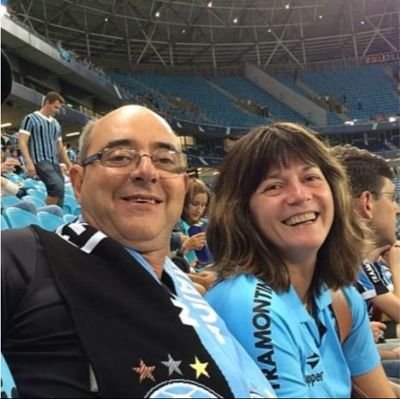 Gremista, corneteiro (do bem 😜 ) e com opinião própria. 💙🇪🇪 Assunto
principal: GRÊMIO 🇪🇪 sigo gremistas que falam de Grêmio 🇪🇪🇪🇪
Nascido no Alegrete
