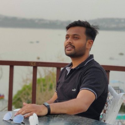 divyanshuarya03's profile picture. Dignity, always prevails.