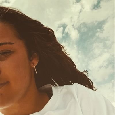 KariMil29685830's profile picture. 