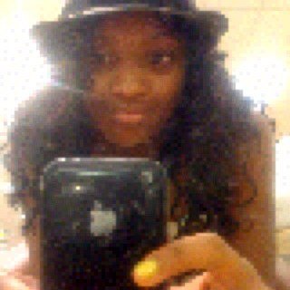 GabbiRichardson's profile picture. Click the follow button(: